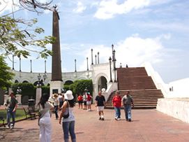 Plaza de Francia in Casco Viejo